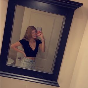 Meet your Posher, Ava